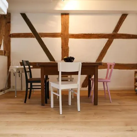 Bezaubernde Ferienwohnung In Der Alten Schmiede *